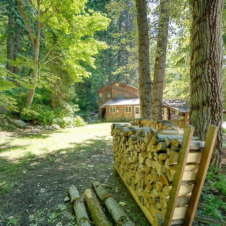 Leavenworth Cabin With Private Hot Tub! Екстериор снимка