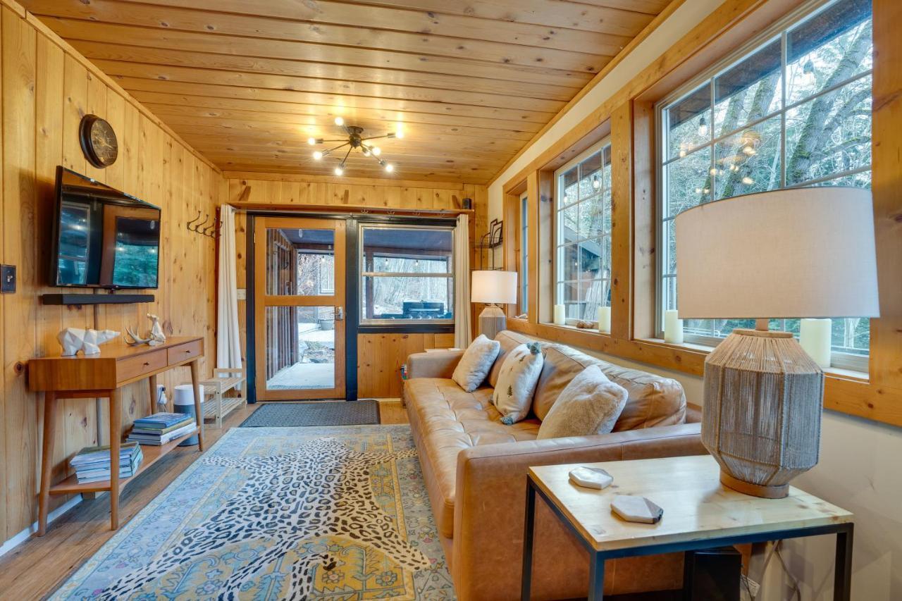 Leavenworth Cabin With Private Hot Tub! Екстериор снимка